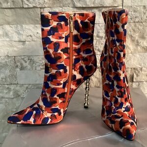 Cape Robbin "Shawna" ankle boots